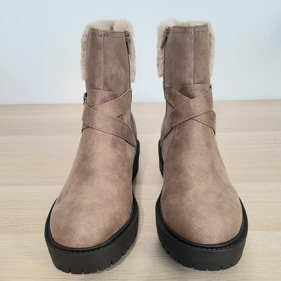 DV By Dolce Vita Oaklyn Faux Leather Boots Brown Fur Round Toe Zip Buckle 8.5 - Picture 2 of 9